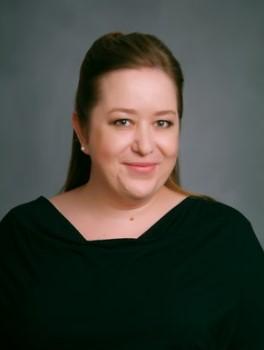 Larisa Andriychenko headshot